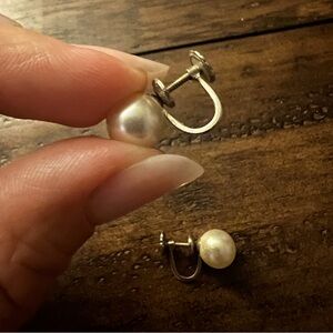 Richelieu Signed Vintage Gold Tone Faux Pearl Screw Back Earrings